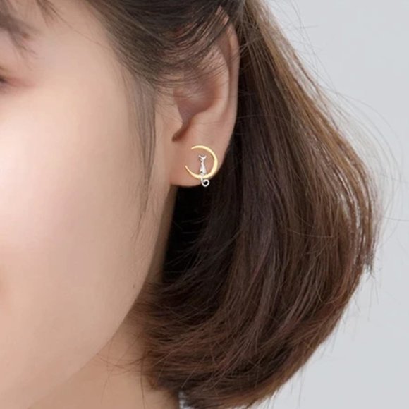 925 Silver Cat On The Moon Earrings - Picture 12 of 16